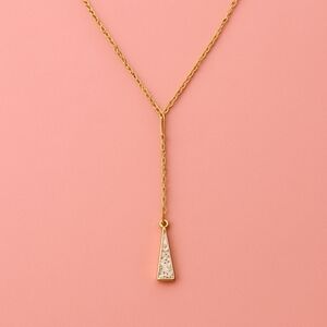 Elegant Gold Pendant Necklace
